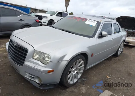 2006 Chrysler 300C Srt8 z USA, uszkodzony, nr VIN 2C3LA73W16H338714